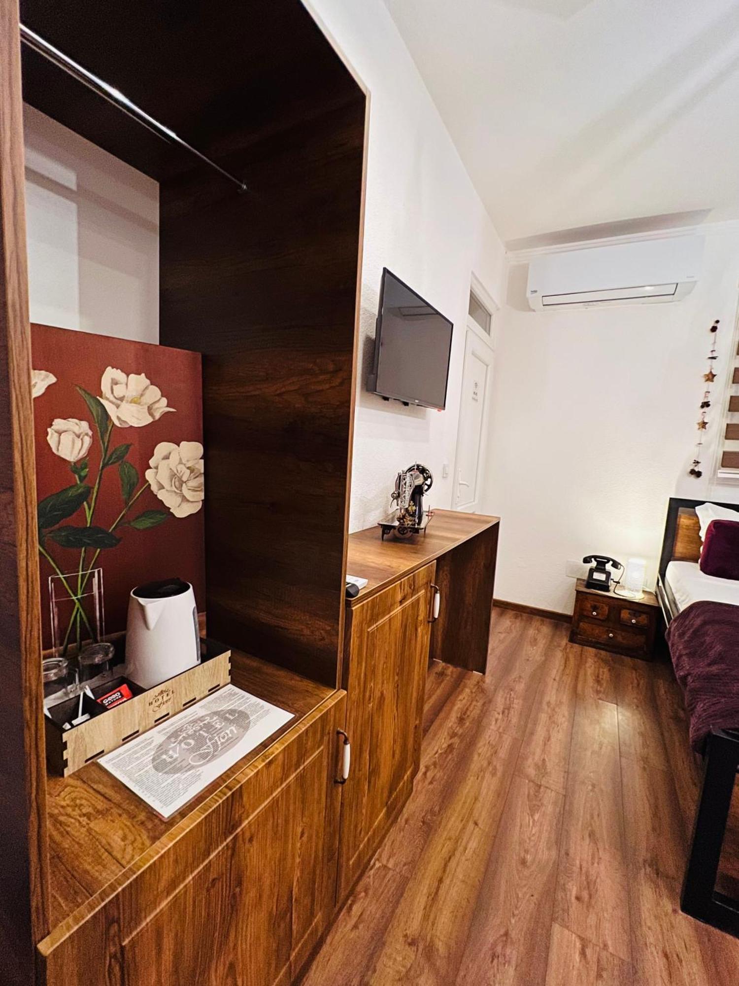 Hotel Fjorr Prizren Exteriör bild