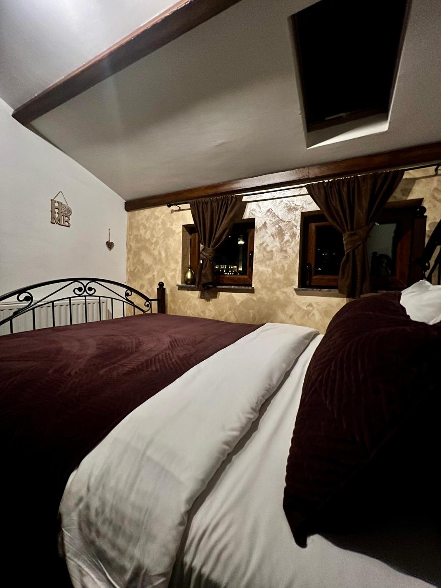 Hotel Fjorr Prizren Exteriör bild