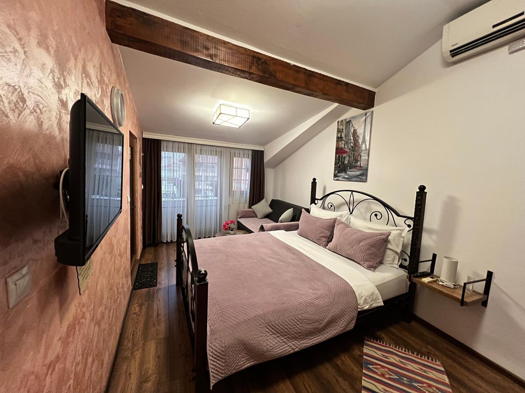 Hotel Fjorr Prizren Exteriör bild