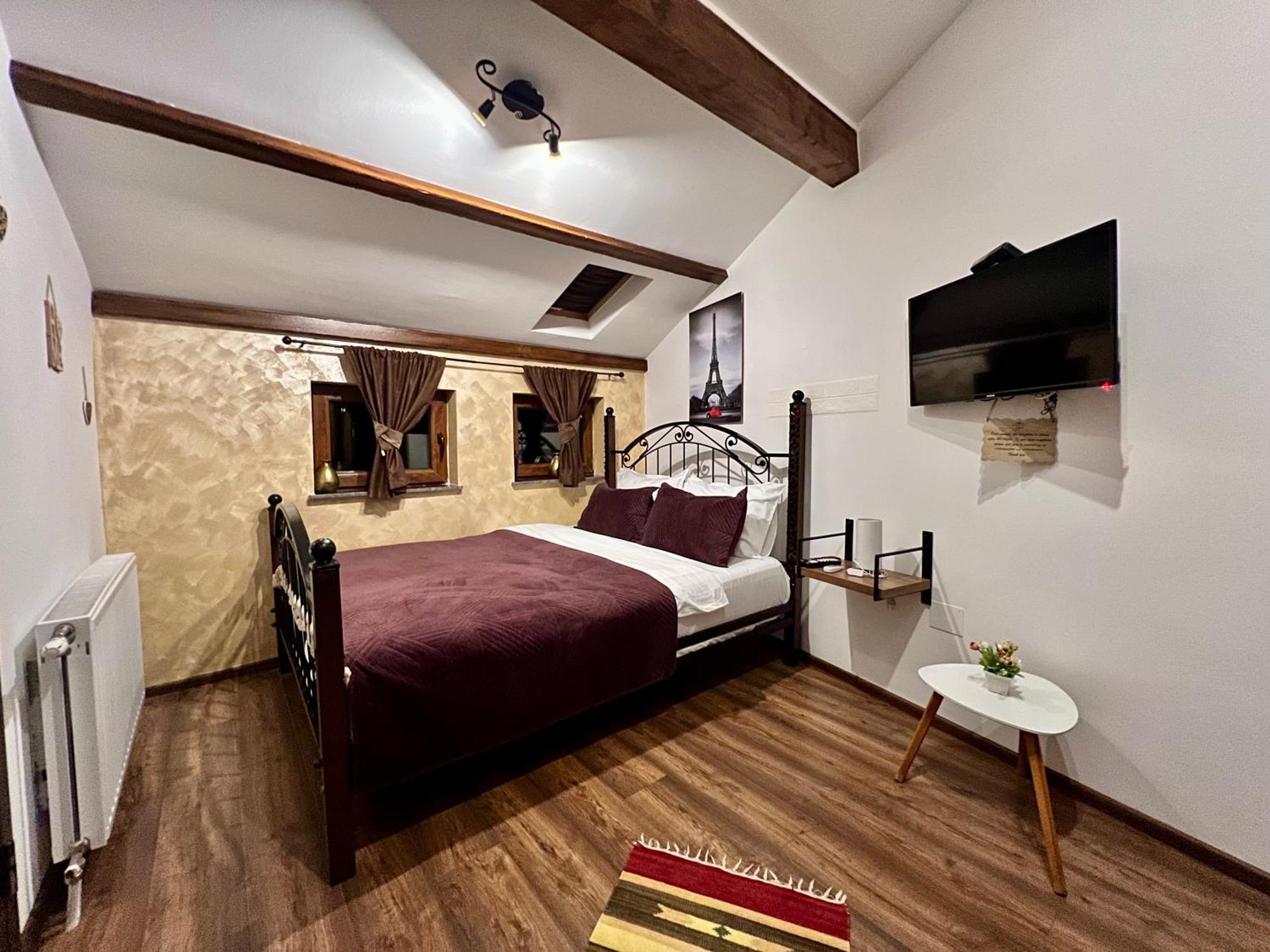 Hotel Fjorr Prizren Exteriör bild